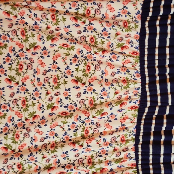 White Birch Maxi Dress Size Medium . Gently Used. Good Condition - Picture 2 of 4